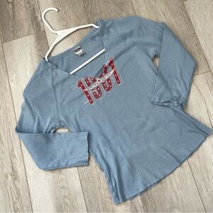 Guess Y2K Top v neck glad to be back star graphic womens Blue (small) vintage